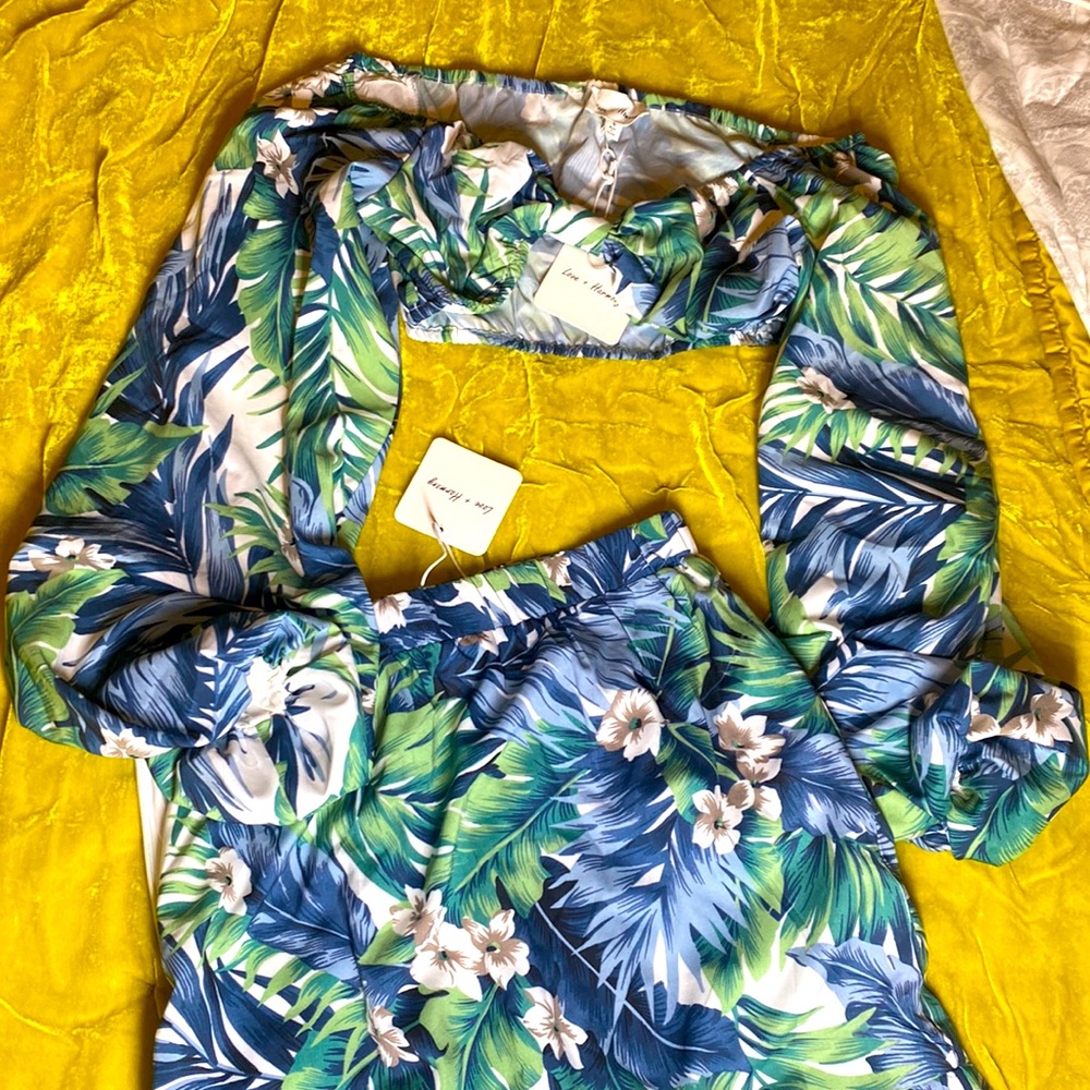 Love * Harmony Floral copped top and  skirt set